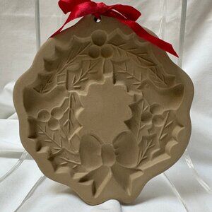 Brown Bag Cookie Art Wreath Cookie Mold – 1988 Hill Design – 6"